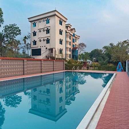 Grand Selim Resort & Tour - Gsrt Sreemangal Buitenkant foto